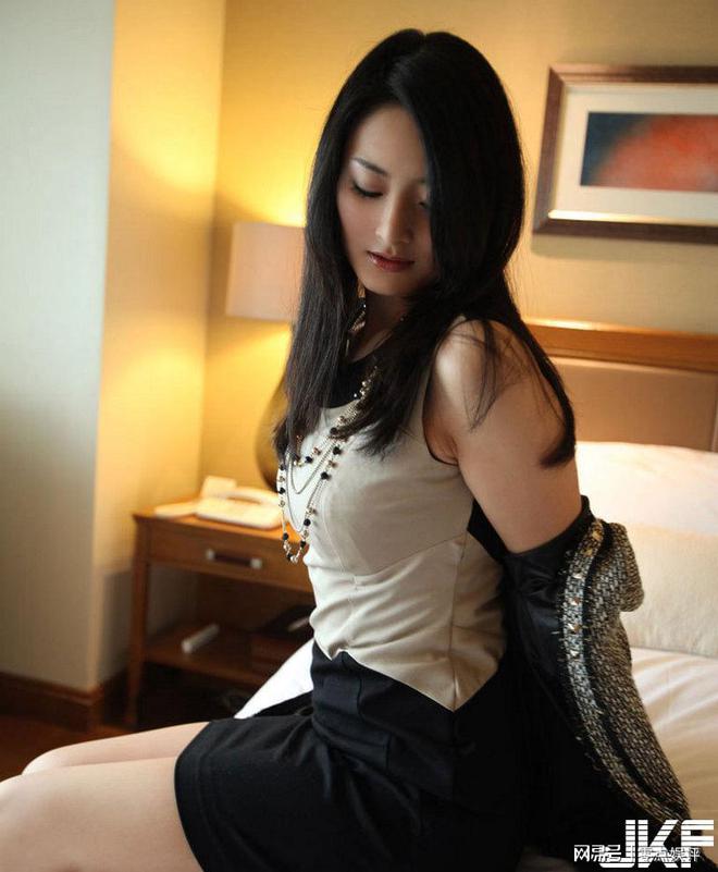 李丽莎最新作品天使，与自然美景的轻松之旅之旅